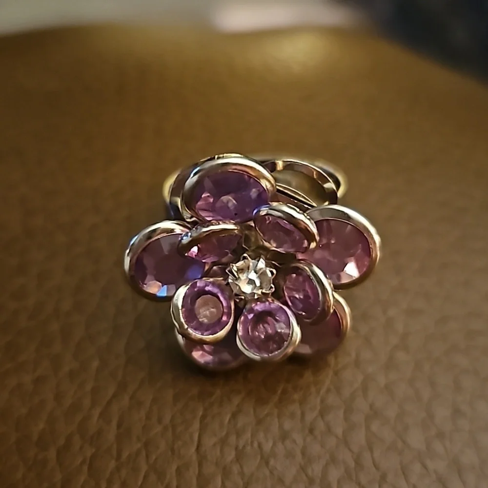 3/$30 Vintage Purple Flower Adjustable Ring